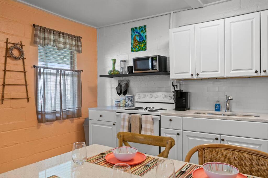 Island Time 1Br Waterfront Apt With View Of The Bay Tampa Exterior photo